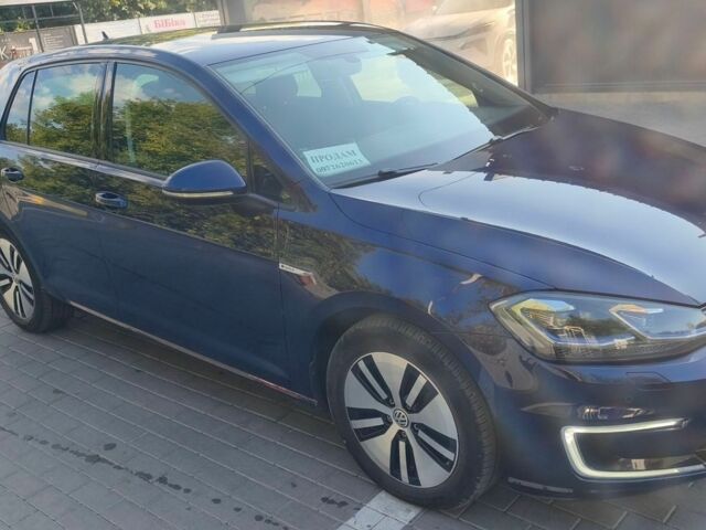 Синий Фольксваген e-Golf, объемом двигателя 0 л и пробегом 151 тыс. км за 12800 $, фото 2 на Automoto.ua