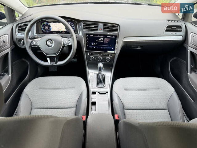 Синій Фольксваген e-Golf, об'ємом двигуна 0 л та пробігом 127 тис. км за 12950 $, фото 1 на Automoto.ua