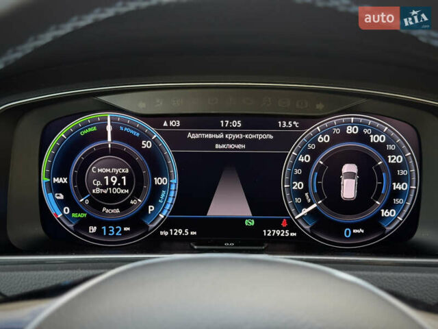 Синій Фольксваген e-Golf, об'ємом двигуна 0 л та пробігом 127 тис. км за 12950 $, фото 63 на Automoto.ua