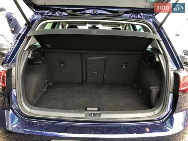 Синий Фольксваген e-Golf, объемом двигателя 0 л и пробегом 89 тыс. км за 12999 $, фото 15 на Automoto.ua