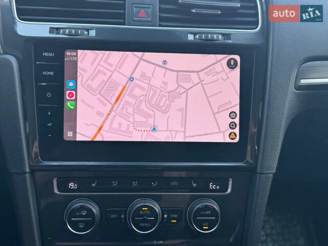 Синий Фольксваген e-Golf, объемом двигателя 0 л и пробегом 119 тыс. км за 15480 $, фото 13 на Automoto.ua