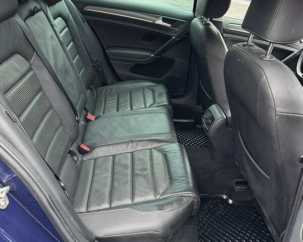 Синий Фольксваген e-Golf, объемом двигателя 0 л и пробегом 83 тыс. км за 13900 $, фото 26 на Automoto.ua