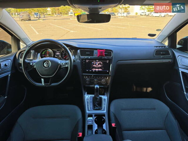 Синій Фольксваген e-Golf, об'ємом двигуна 0 л та пробігом 128 тис. км за 13999 $, фото 18 на Automoto.ua