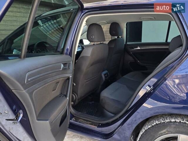 Синій Фольксваген e-Golf, об'ємом двигуна 0 л та пробігом 140 тис. км за 12299 $, фото 26 на Automoto.ua