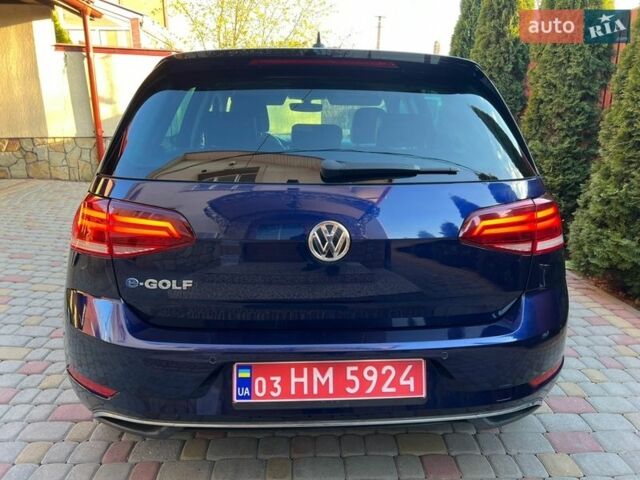 Синий Фольксваген e-Golf, объемом двигателя 0 л и пробегом 121 тыс. км за 12999 $, фото 52 на Automoto.ua