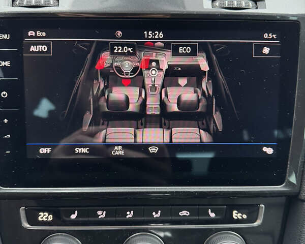 Синий Фольксваген e-Golf, объемом двигателя 0 л и пробегом 83 тыс. км за 13900 $, фото 30 на Automoto.ua