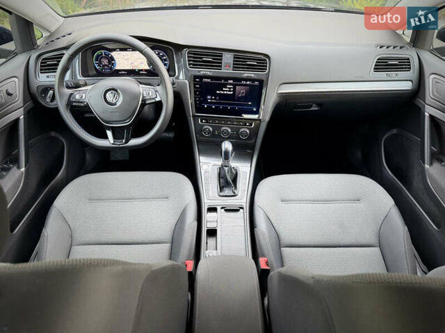 Синій Фольксваген e-Golf, об'ємом двигуна 0 л та пробігом 127 тис. км за 12950 $, фото 35 на Automoto.ua