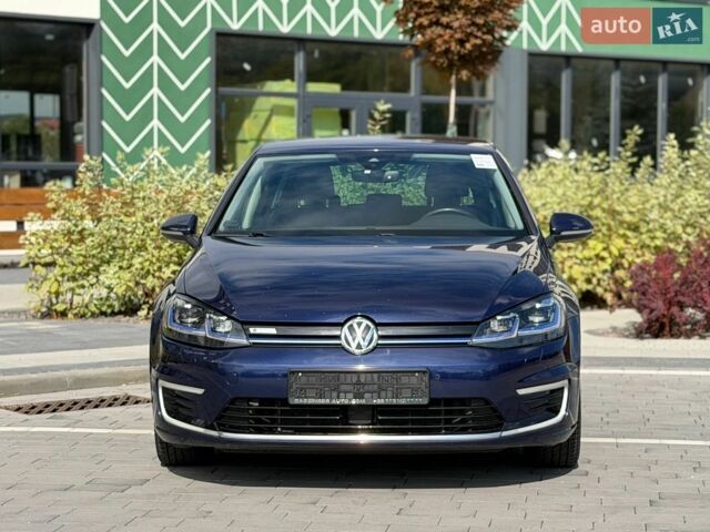 Синий Фольксваген e-Golf, объемом двигателя 0 л и пробегом 166 тыс. км за 12700 $, фото 1 на Automoto.ua