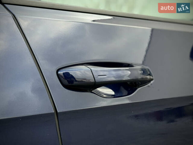 Синій Фольксваген e-Golf, об'ємом двигуна 0 л та пробігом 127 тис. км за 12950 $, фото 18 на Automoto.ua