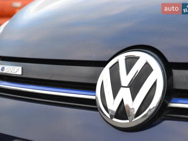 Синий Фольксваген e-Golf, объемом двигателя 0 л и пробегом 108 тыс. км за 12999 $, фото 33 на Automoto.ua