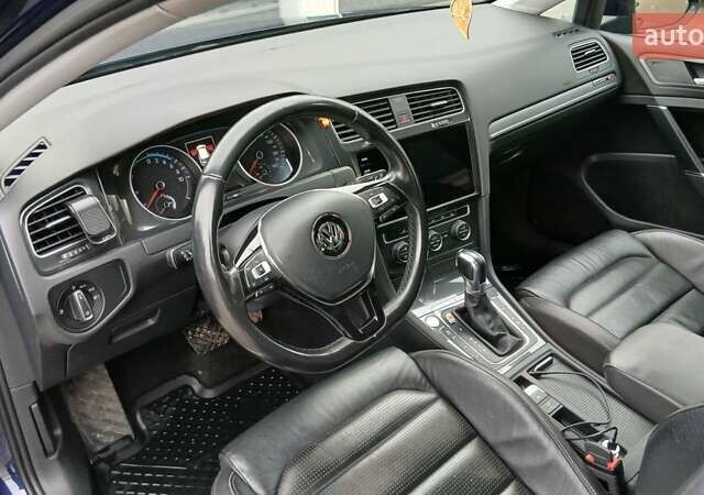 Синий Фольксваген e-Golf, объемом двигателя 0 л и пробегом 152 тыс. км за 13000 $, фото 7 на Automoto.ua