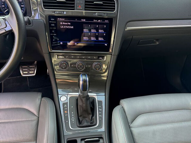Синий Фольксваген e-Golf, объемом двигателя 0 л и пробегом 112 тыс. км за 16900 $, фото 8 на Automoto.ua