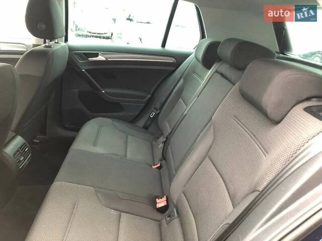 Синий Фольксваген e-Golf, объемом двигателя 0 л и пробегом 89 тыс. км за 12999 $, фото 14 на Automoto.ua