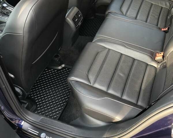 Синий Фольксваген e-Golf, объемом двигателя 0 л и пробегом 80 тыс. км за 16500 $, фото 13 на Automoto.ua