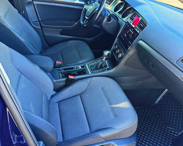 Синій Фольксваген e-Golf, об'ємом двигуна 0 л та пробігом 128 тис. км за 13999 $, фото 16 на Automoto.ua