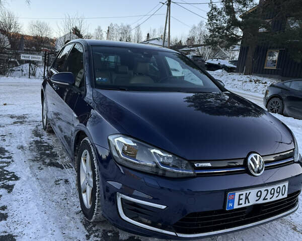 Синий Фольксваген e-Golf, объемом двигателя 0 л и пробегом 132 тыс. км за 12890 $, фото 3 на Automoto.ua