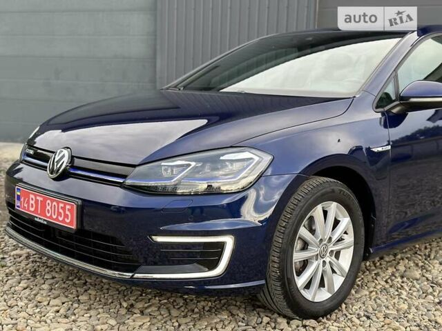 Синий Фольксваген e-Golf, объемом двигателя 0 л и пробегом 40 тыс. км за 18950 $, фото 40 на Automoto.ua