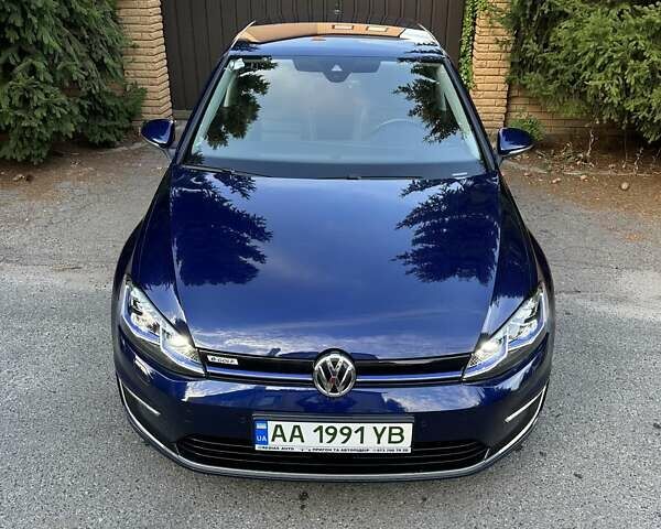Синий Фольксваген e-Golf, объемом двигателя 0 л и пробегом 74 тыс. км за 14900 $, фото 5 на Automoto.ua