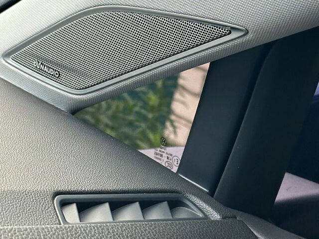 Синий Фольксваген e-Golf, объемом двигателя 0 л и пробегом 112 тыс. км за 16900 $, фото 11 на Automoto.ua