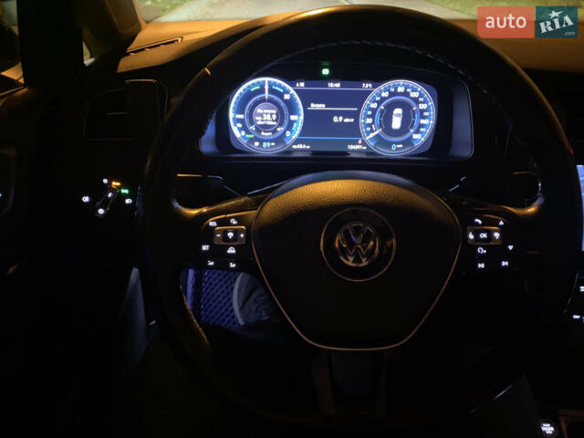 Синій Фольксваген e-Golf, об'ємом двигуна 0 л та пробігом 124 тис. км за 14500 $, фото 54 на Automoto.ua