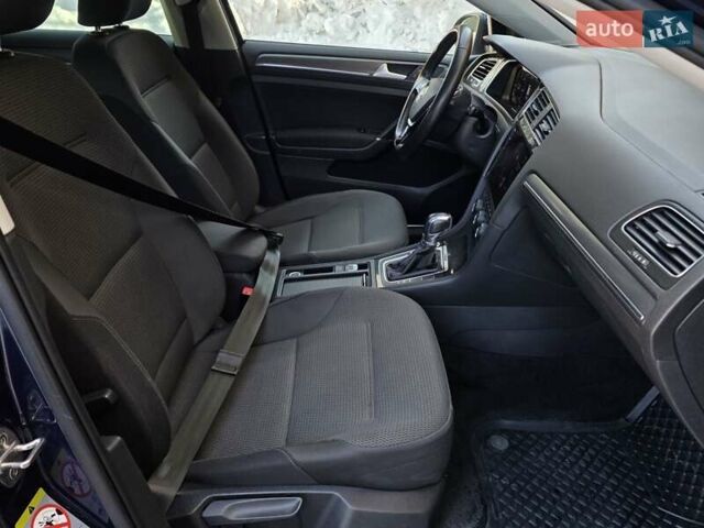 Синій Фольксваген e-Golf, об'ємом двигуна 0 л та пробігом 140 тис. км за 12299 $, фото 34 на Automoto.ua