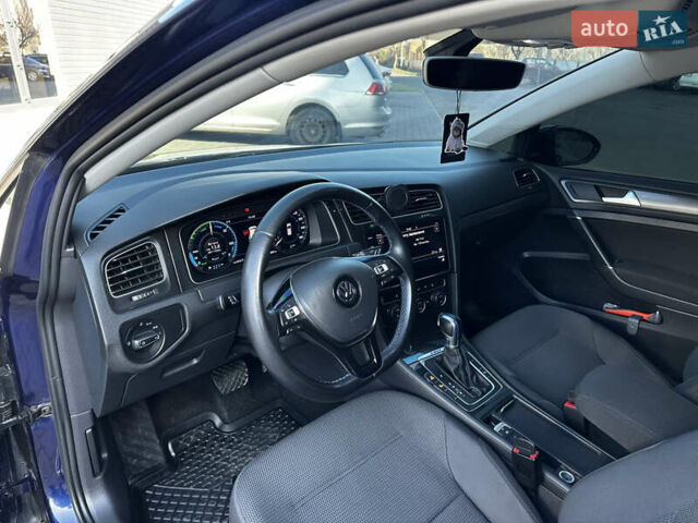 Синій Фольксваген e-Golf, об'ємом двигуна 0 л та пробігом 195 тис. км за 10700 $, фото 10 на Automoto.ua