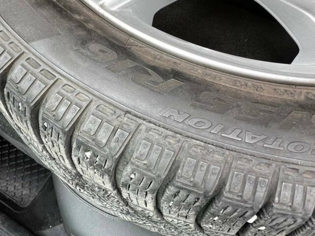Синий Фольксваген e-Golf, объемом двигателя 0 л и пробегом 80 тыс. км за 16500 $, фото 16 на Automoto.ua