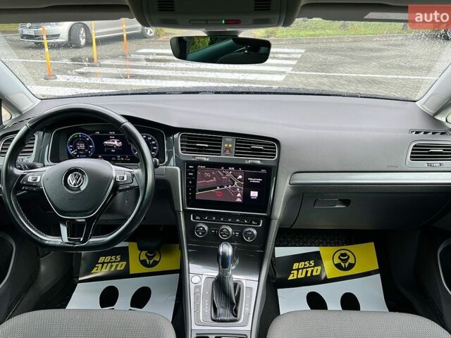 Синій Фольксваген e-Golf, об'ємом двигуна 0 л та пробігом 211 тис. км за 12300 $, фото 12 на Automoto.ua