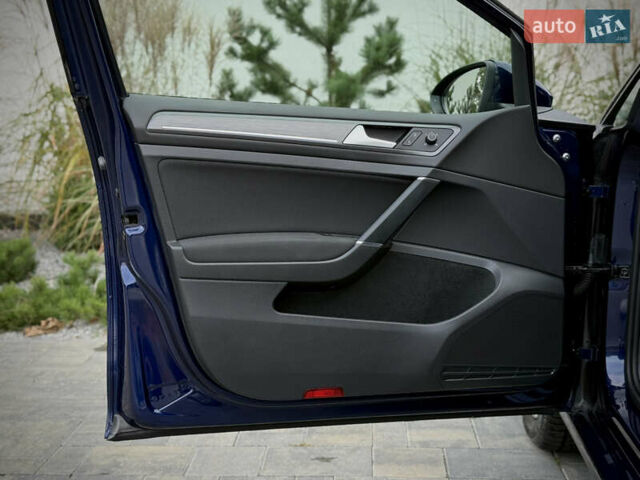 Синій Фольксваген e-Golf, об'ємом двигуна 0 л та пробігом 127 тис. км за 12950 $, фото 52 на Automoto.ua