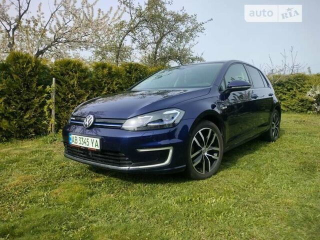 Синий Фольксваген e-Golf, объемом двигателя 0 л и пробегом 80 тыс. км за 18000 $, фото 4 на Automoto.ua