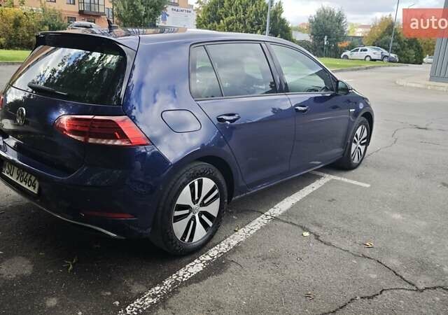 Синий Фольксваген e-Golf, объемом двигателя 0 л и пробегом 84 тыс. км за 13900 $, фото 6 на Automoto.ua