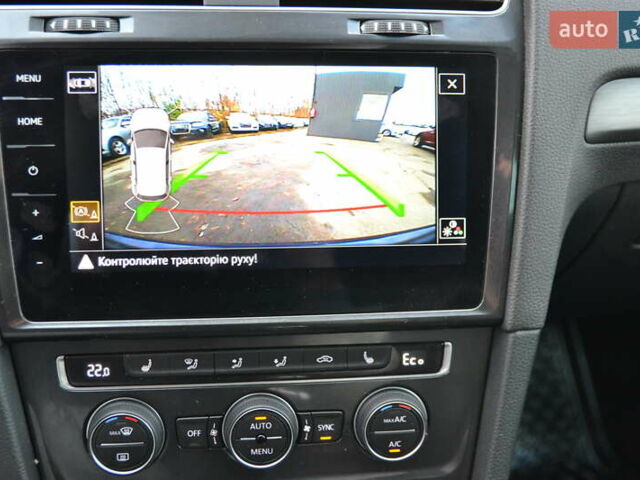 Синий Фольксваген e-Golf, объемом двигателя 0 л и пробегом 108 тыс. км за 12999 $, фото 24 на Automoto.ua