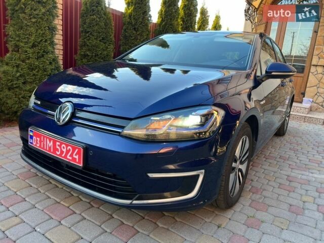 Синий Фольксваген e-Golf, объемом двигателя 0 л и пробегом 121 тыс. км за 12999 $, фото 38 на Automoto.ua
