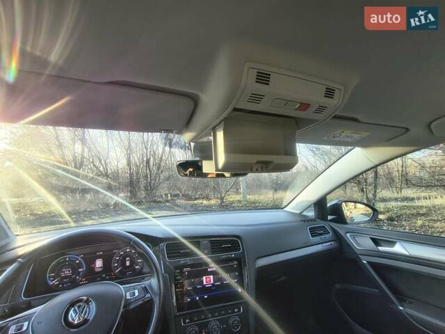 Синий Фольксваген e-Golf, объемом двигателя 0 л и пробегом 105 тыс. км за 13200 $, фото 58 на Automoto.ua