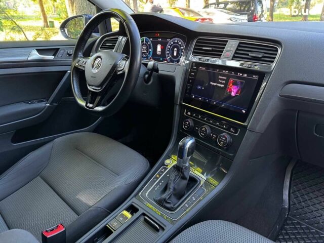 Синій Фольксваген e-Golf, об'ємом двигуна 0 л та пробігом 72 тис. км за 14590 $, фото 32 на Automoto.ua