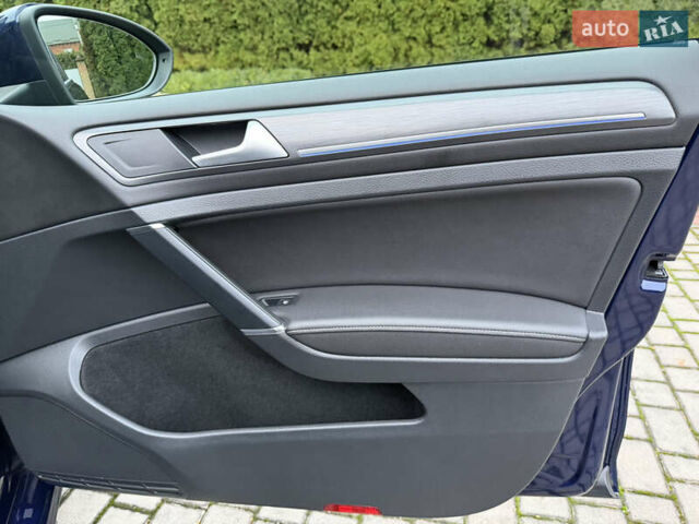 Синій Фольксваген e-Golf, об'ємом двигуна 0 л та пробігом 110 тис. км за 14350 $, фото 60 на Automoto.ua