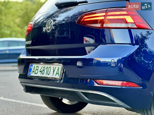 Синий Фольксваген e-Golf, объемом двигателя 0 л и пробегом 93 тыс. км за 14350 $, фото 11 на Automoto.ua