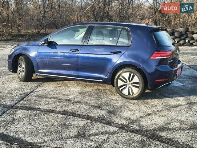Синий Фольксваген e-Golf, объемом двигателя 0 л и пробегом 105 тыс. км за 13200 $, фото 11 на Automoto.ua