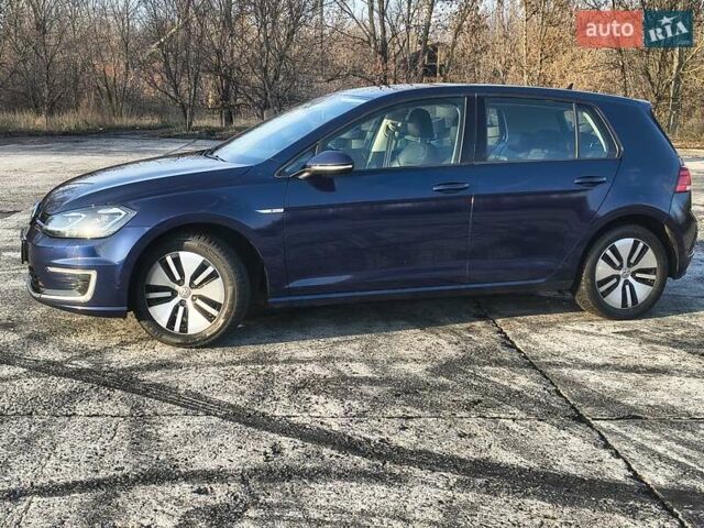 Синий Фольксваген e-Golf, объемом двигателя 0 л и пробегом 105 тыс. км за 13200 $, фото 22 на Automoto.ua