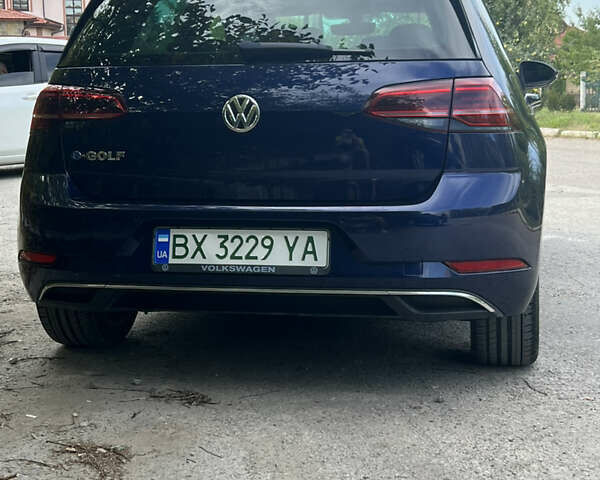Синий Фольксваген e-Golf, объемом двигателя 0 л и пробегом 139 тыс. км за 13000 $, фото 4 на Automoto.ua