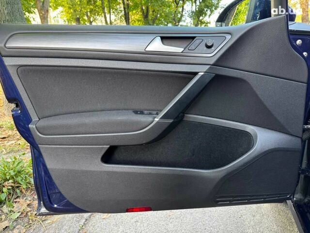 Синій Фольксваген e-Golf, об'ємом двигуна 0 л та пробігом 72 тис. км за 14590 $, фото 12 на Automoto.ua