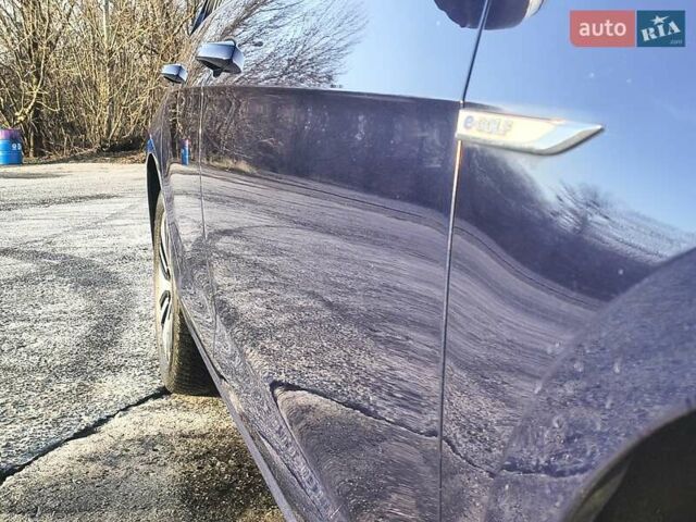 Синий Фольксваген e-Golf, объемом двигателя 0 л и пробегом 105 тыс. км за 13200 $, фото 23 на Automoto.ua