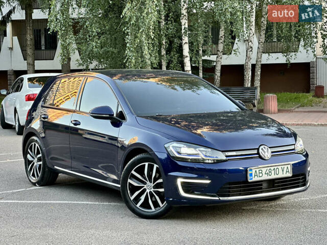 Синий Фольксваген e-Golf, объемом двигателя 0 л и пробегом 93 тыс. км за 14350 $, фото 21 на Automoto.ua