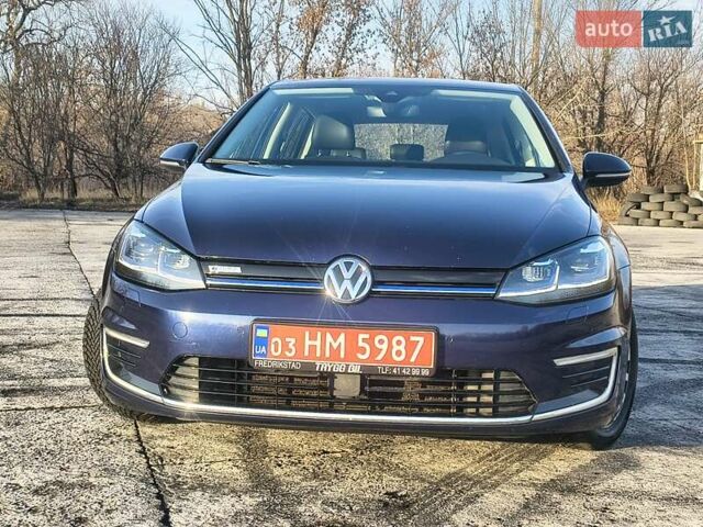 Синий Фольксваген e-Golf, объемом двигателя 0 л и пробегом 105 тыс. км за 13200 $, фото 3 на Automoto.ua