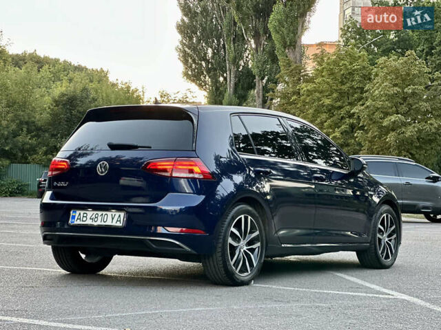 Синий Фольксваген e-Golf, объемом двигателя 0 л и пробегом 93 тыс. км за 14350 $, фото 30 на Automoto.ua