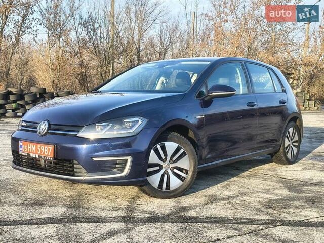 Синий Фольксваген e-Golf, объемом двигателя 0 л и пробегом 105 тыс. км за 13200 $, фото 1 на Automoto.ua