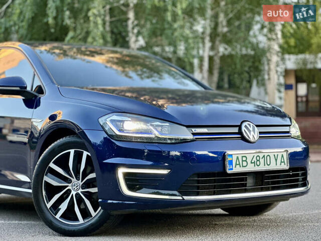 Синий Фольксваген e-Golf, объемом двигателя 0 л и пробегом 93 тыс. км за 14350 $, фото 20 на Automoto.ua