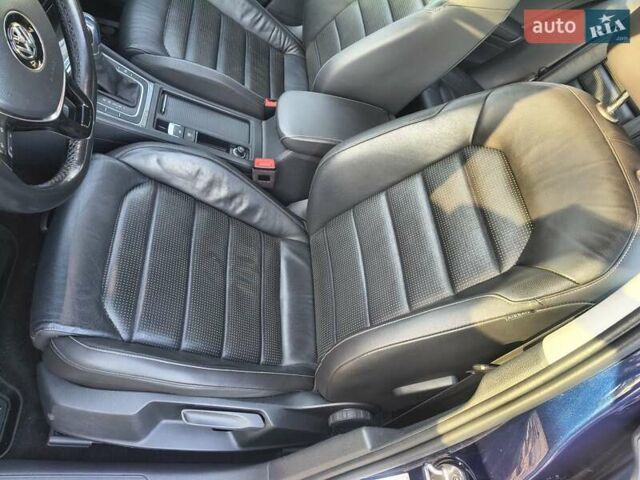 Синий Фольксваген e-Golf, объемом двигателя 0 л и пробегом 105 тыс. км за 13200 $, фото 55 на Automoto.ua