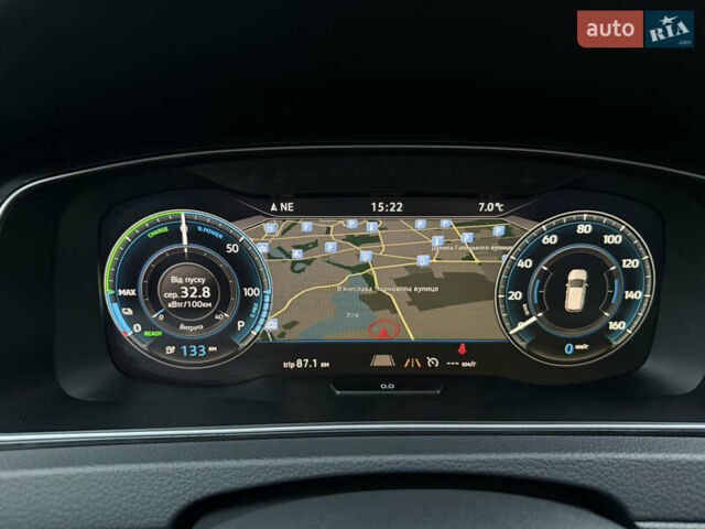 Синій Фольксваген e-Golf, об'ємом двигуна 0 л та пробігом 110 тис. км за 14350 $, фото 69 на Automoto.ua