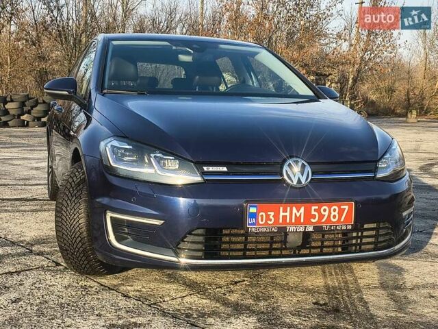 Синий Фольксваген e-Golf, объемом двигателя 0 л и пробегом 105 тыс. км за 13200 $, фото 4 на Automoto.ua